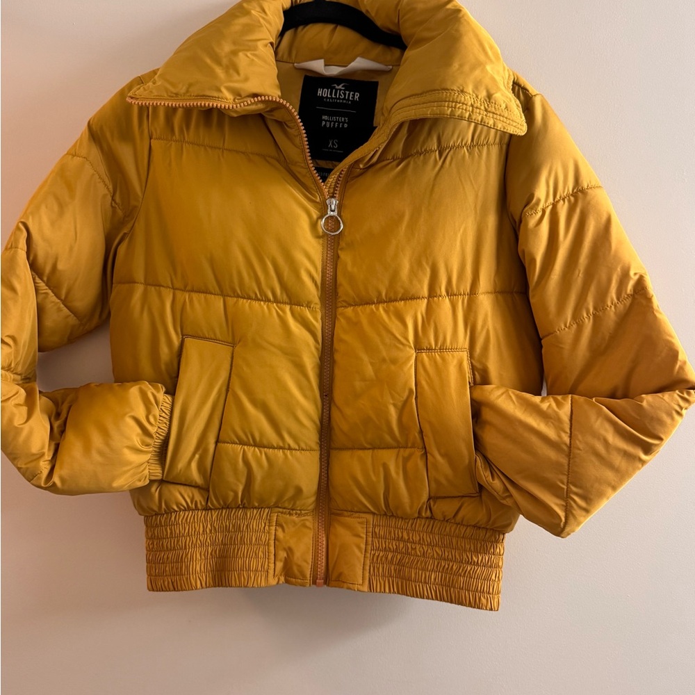 Hollister Mustard Yellow Puffer Jacket